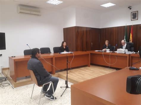 A Juicio En Almería El Pediatra Ya Condenado Por Abusos A Menores Por