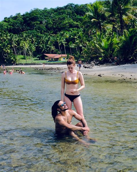 Sophia Abrah O Surge Em Clima De Romance S Rgio Malheiros Na Bahia