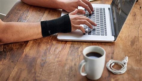 wrist braces jan  bestreviews