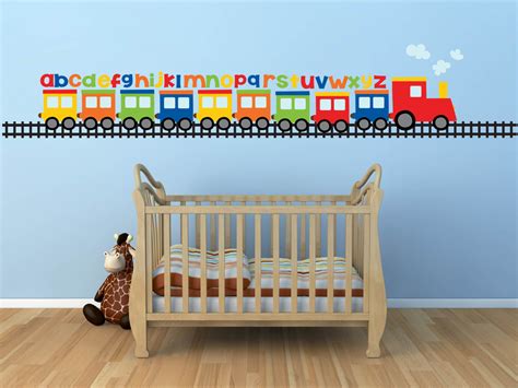 Cute and Interesting Train Themed Room Decoration for Boys