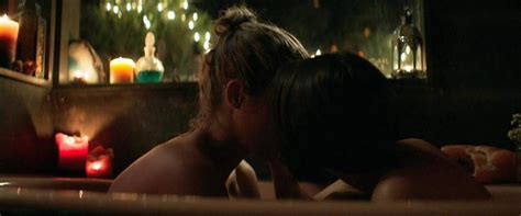 Jana Winternitz Emily Bett Rickards Naked Lesbian Scene From Funny Story Scandal Planet