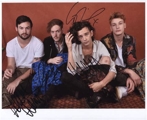 The 1975 (Band) Matt Healy FULLY SIGNED Photo + Certificate Of ...