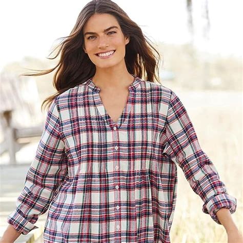 12 Best Flannel Shirts For Women To Wear In 2024