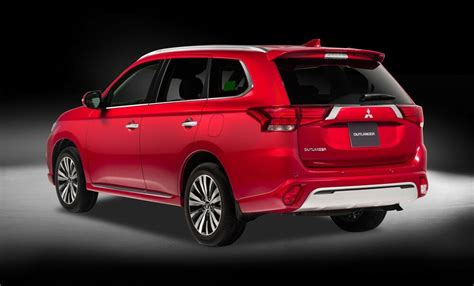 Mitsubishi Outlander 2 0 CVT Premium 2022 Sửa Chữa Tủ Lạnh Chuyên Sâu