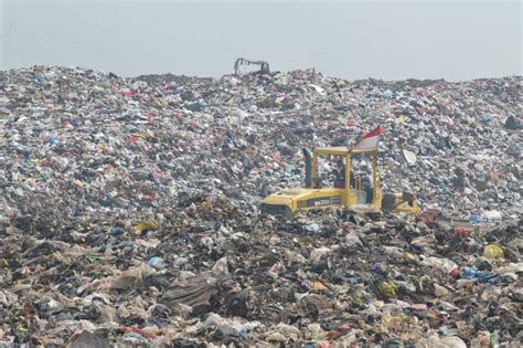 Targetkan Kelola 60 Ton Sampah TPST Gedebage BeroperasiAwal Desember