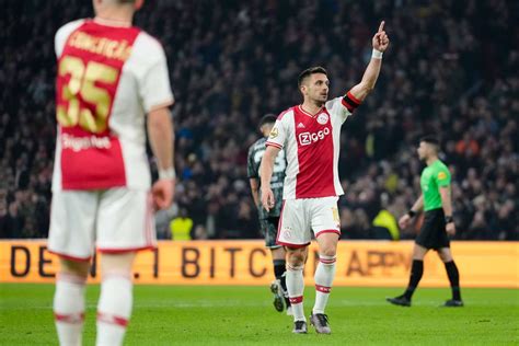 Francisco Conceição assiste na vitória do Ajax 3 1 Flashscore pt