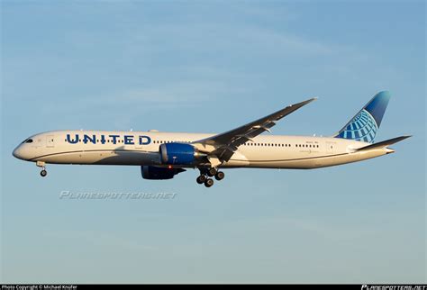 N12012 United Airlines Boeing 787 10 Dreamliner Photo By Michael Knüfer Id 1177182