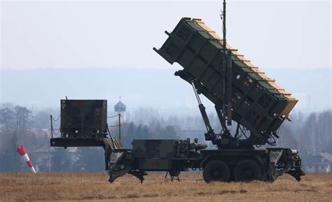 Us Army Awards Lockheed Martin Billion Multi Year Patriot Missiles