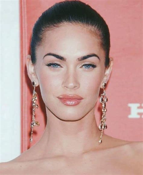 Pin By Hot Everything On Megan Fox Megan Fox Face Brunette Aesthetic Makeup Looks