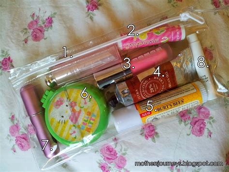 Mothersjourneys Blogsot What S In My Makeup Bag