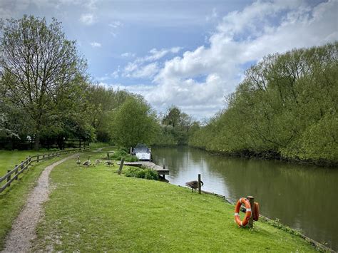 Hurley and Ashley Hill Circular Walk — Richard Gower