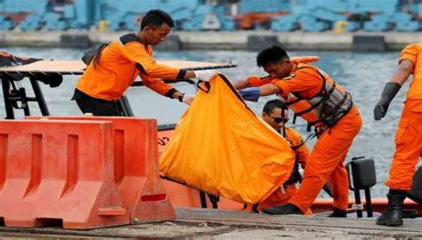 Indonesia Stops Search For Victims Of Lion Air Crash World News Zee