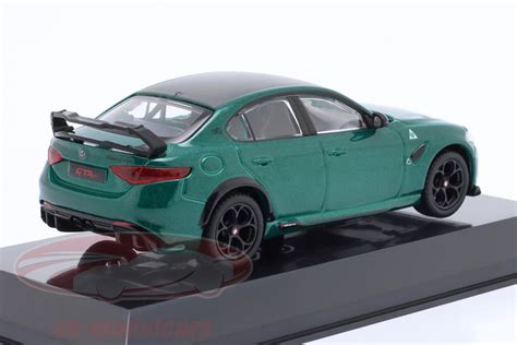 Bburago 1 43 Alfa Romeo Giulia GTAm Année de construction 2020 montréal