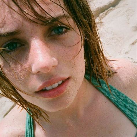 Maya Hawke Hot