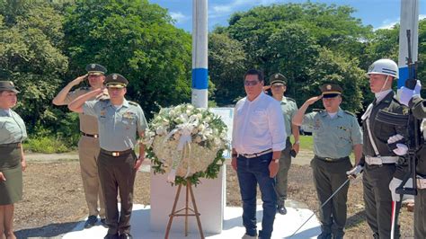 Policía rindió homenaje a 33 uniformados fallecidos en la tragedia de