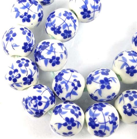 7 8mm Floral Blue White Porcelain Ceramic Round Beads Decal 20 E7825 Etsy Porcelain Ceramics