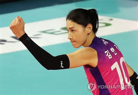 월드 스타 김연경 V리그 올스타 팬 투표 남녀 통합 1위 한국경제