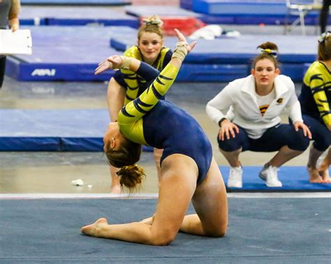 2017 Ozone 3114 2017 Womens College Gymnastics Universi… Flickr