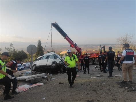 Gaziantep Te Katliam Gibi Kaza L Yaral S Zc