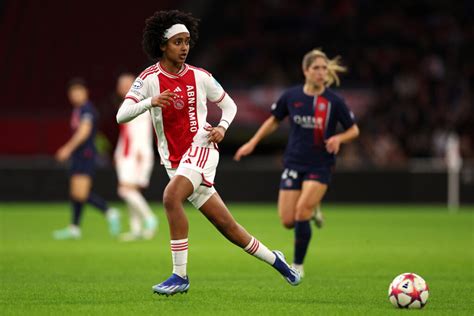 ‘an Incredible Feeling Uswnt Prospect Lily Yohannes On Life In Uwcl