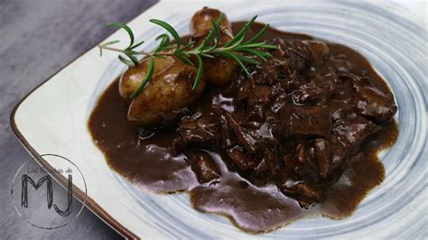 Rabo De Toro Al Vino Tinto De Mart N Berasategui Receta Tradicional