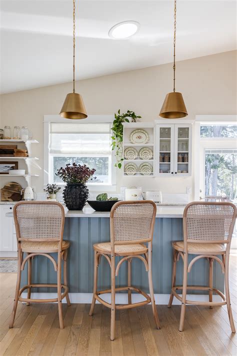 Rustic Coastal Kitchen at Keith Criswell blog