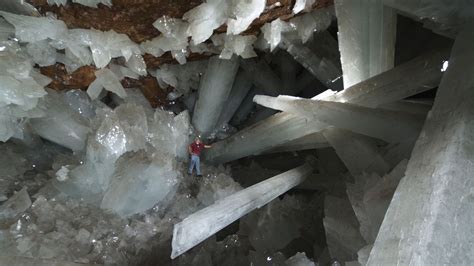 Cave of Crystals: The deadly cavern in Mexico dubbed 'the Sistine ...