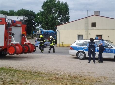 reportnet24 de Nauen Gefahrgut Unfall in Lietzow Säure ausgekippt