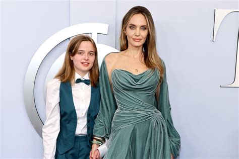 Angelina Jolie Und Tochter Vivienne Wow Auftritt Bei Den Tony Awards