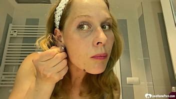 Mom Next Door Showing Off Her Tits Xvideos