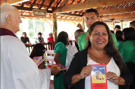 Amazonian indigenous community can now read the Bible in its own ...