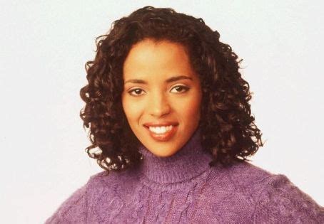 9 Hot Sexy Senait Ashenafi Bikini Pics