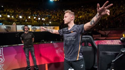 LoL Rekkles repite su historia con Fnatic Volverá al club de su vida