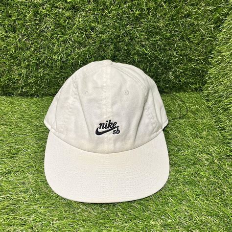 Amazing fully white Nike SB Hat in good condition.... - Depop