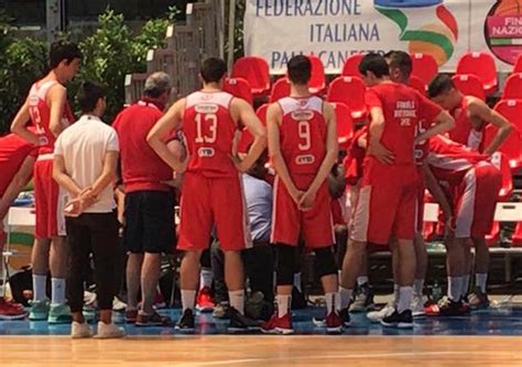 Under 18 Troppi Errori Varese Subito Fuori Dalle Finali Nazionali