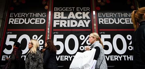 Black Friday Online Shopping Sales Hit Highest Mark Ever | The Daily Caller