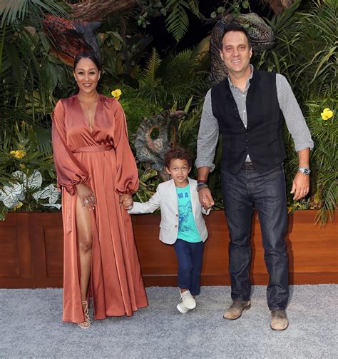 Adam Housley Net Worth - Wiki, Age, Weight and Height, Relationships