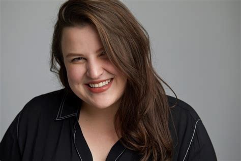 C N Ng N Y Th M U Son Nude Cho M I T Ng Da C A Kim Kardashian V Y L K T Qu