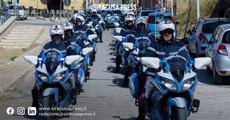 La Polizia Di Stato Accompagna La Edizione Del Giro D Italia