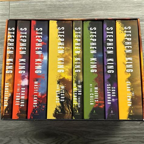 The Dark Tower 8-Book Boxed Set by Stephen King, Paperback | Pangobooks