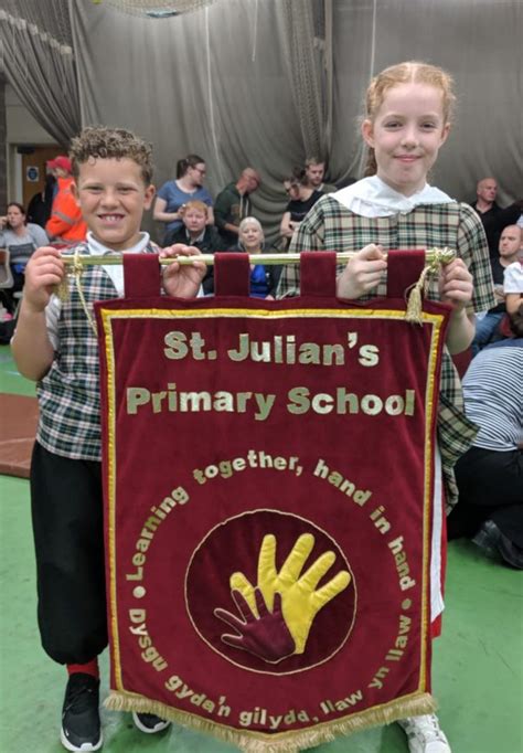 Gwyl Plant 2019 St Julians Primary School