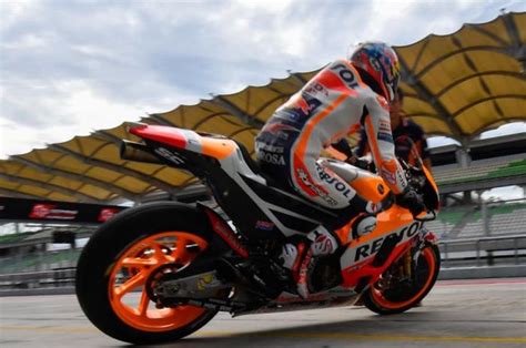 Manajer Tim Repsol Honda Mengaku Tak Tahu Kalau Marquez Ingin Raih