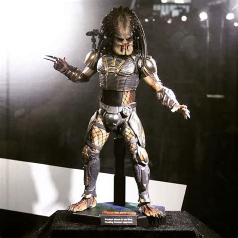 YAUTJA ADDICT First Look At Hot Toys Unmasked Fugitive Predator