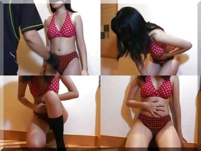 Belly Punching Japan Blindfolded Lady In Polka Dotted Bikini Endures