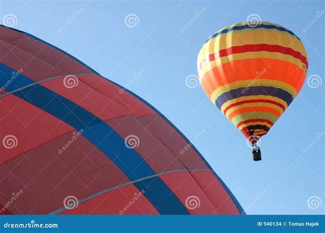 Ballon Do Ar Quente Foto De Stock Imagem De Beleza Prado 940134