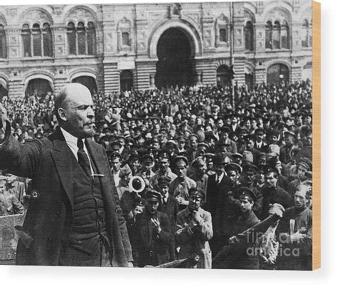 Vladimir Lenin Speech 1917