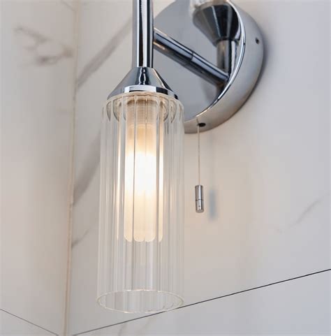 Barbara Chrome And Ribbed Frosted Glass Bathroom Wall Light Lightbox