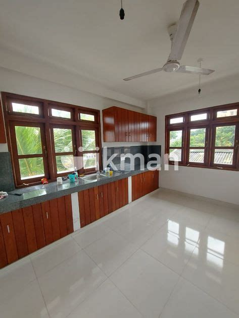 Kalubowila Upstairs House For Rent Ikman