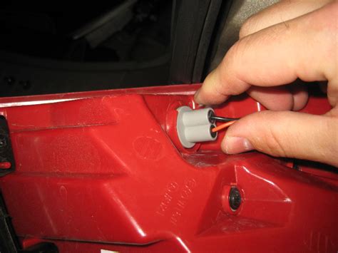 Kia Sportage Tail Light Bulb Replacement