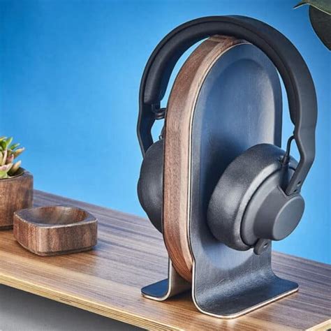 13 Best Headphone Stands For Desk Organization